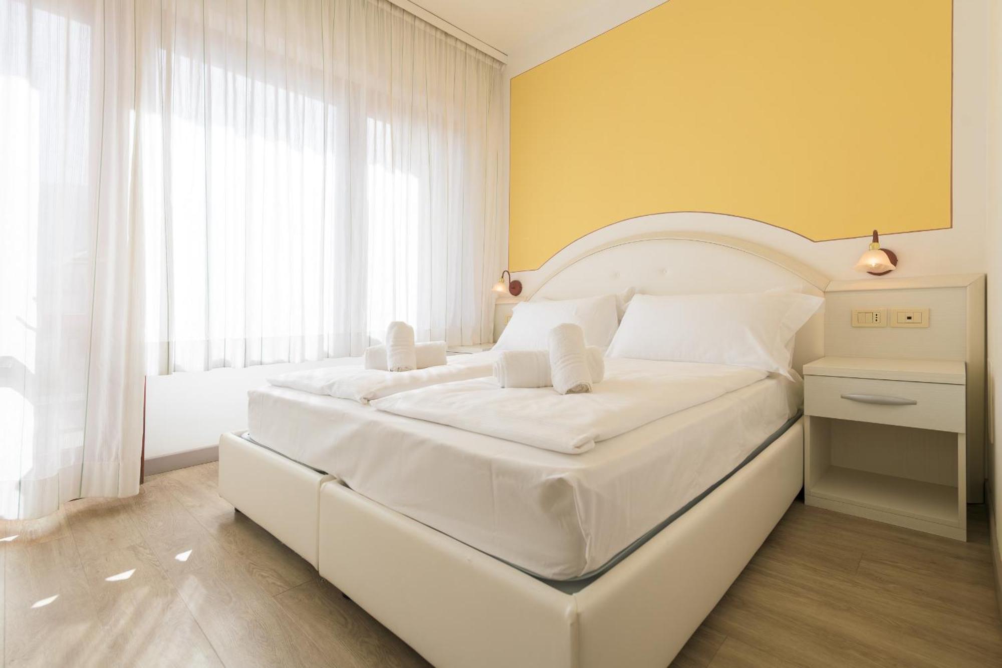 Standard Plus Double or Twin Room,1519645546:JPEG