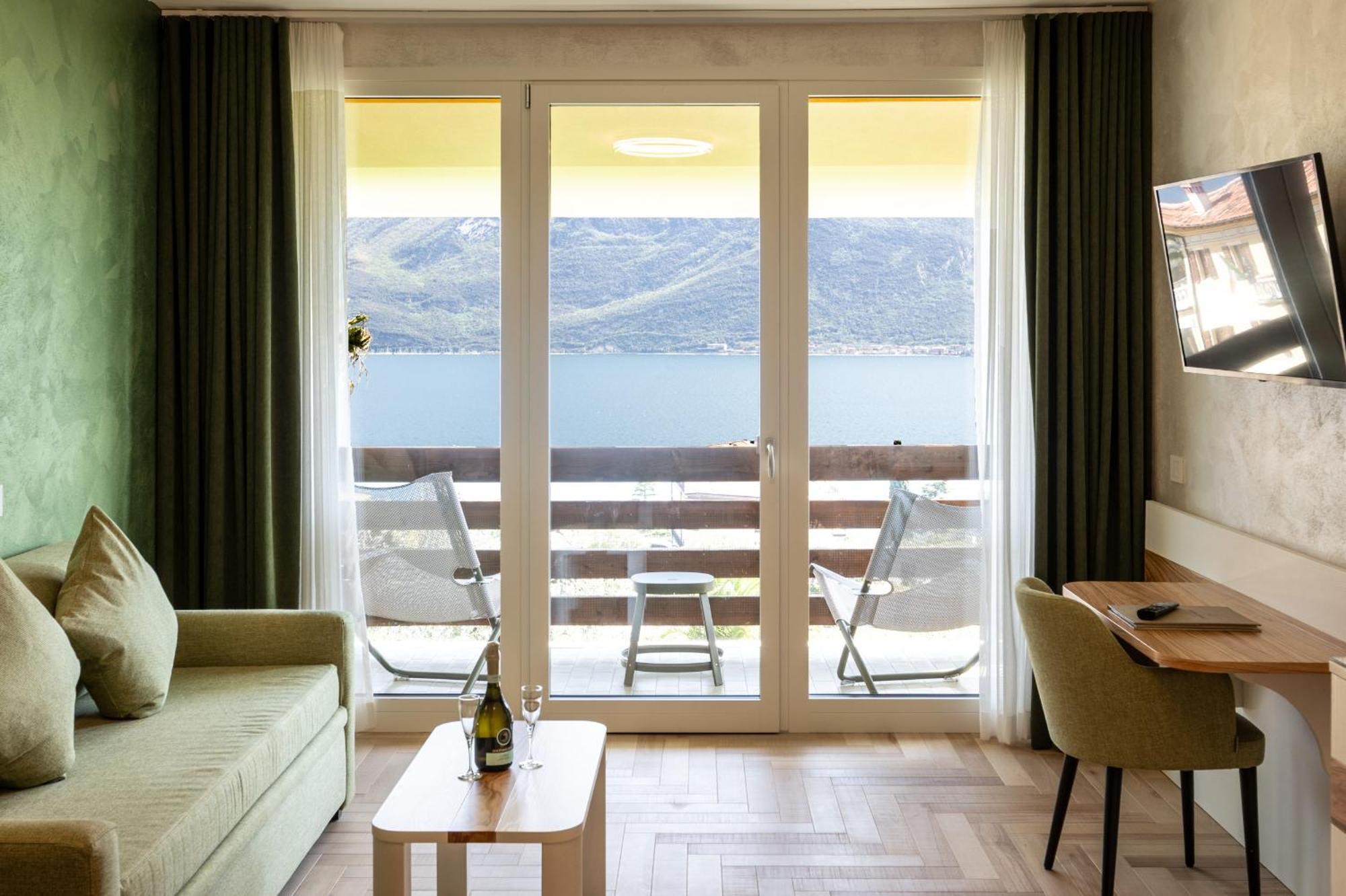 Suite Lake View,1747071065:JPEG